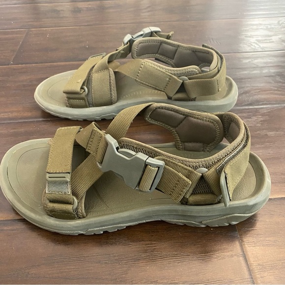 Teva adjustable outdoor sandals men’s size 10 - Picture 3 of 6